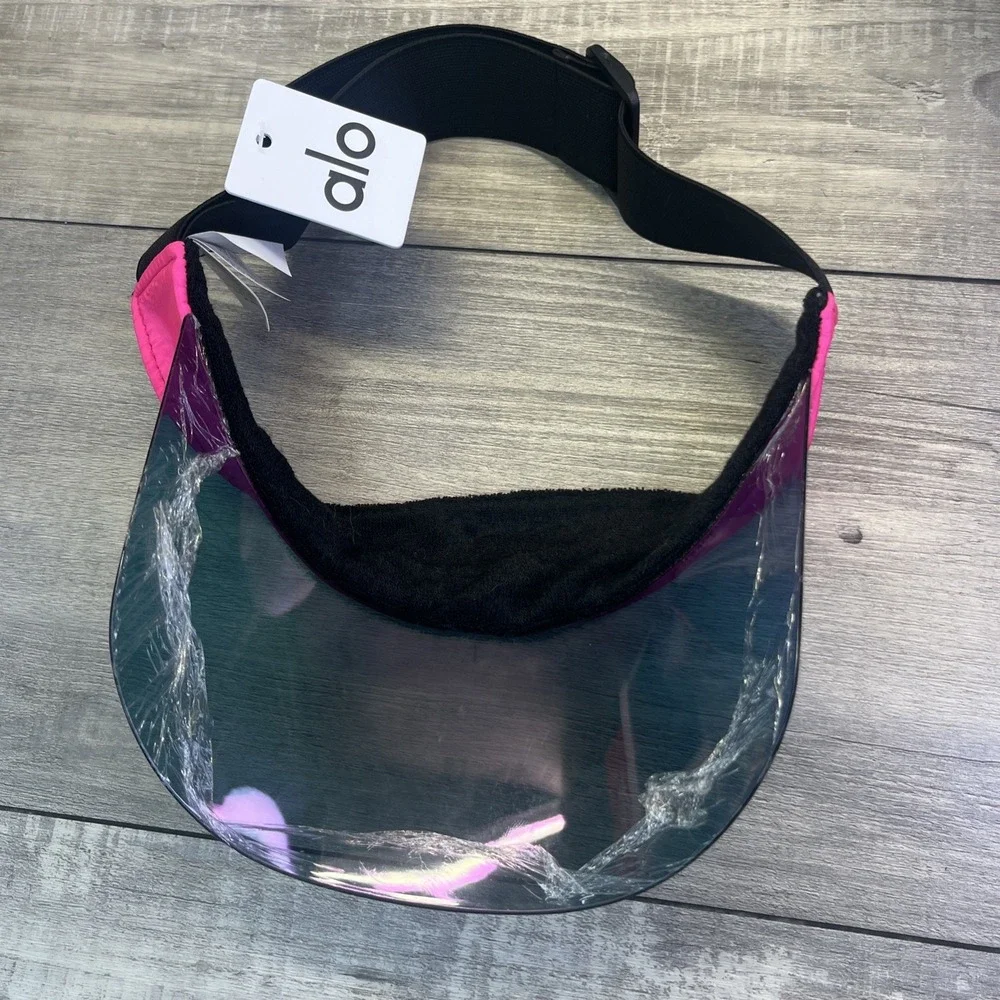 Alo Airlift Solar Visor Hot Pink With A Reflective Holographic Brim New